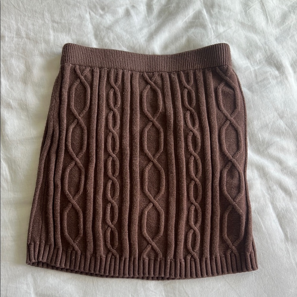 Brown Cable Knit Skirt